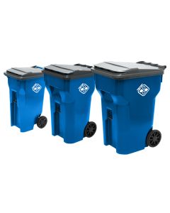 Cascade Sterling Series Roll-Out Carts feature a double-wall lower lift pocket. It’s strong, fully sealed, and stands out with its signature silver bar. 