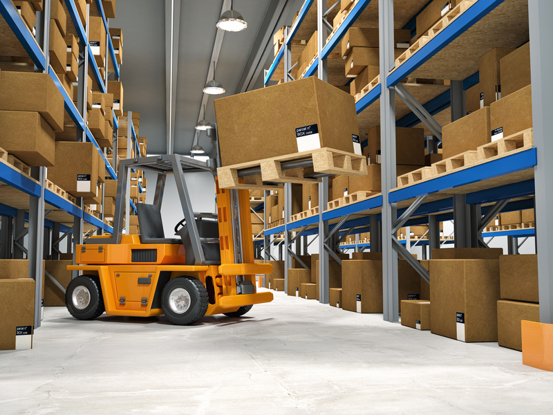 Four Things Warehouse Personnel Should Know About Recharging a Forklift  Battery - Blog